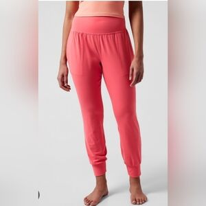 Athleta SalutationJogger Coral/Pink